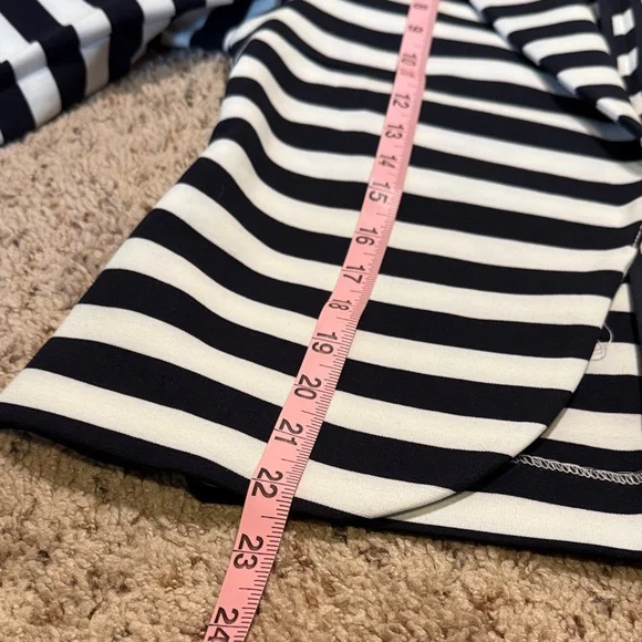 Amanda & Chelsea Navy and White Striped Blazer - Picture 6 of 11